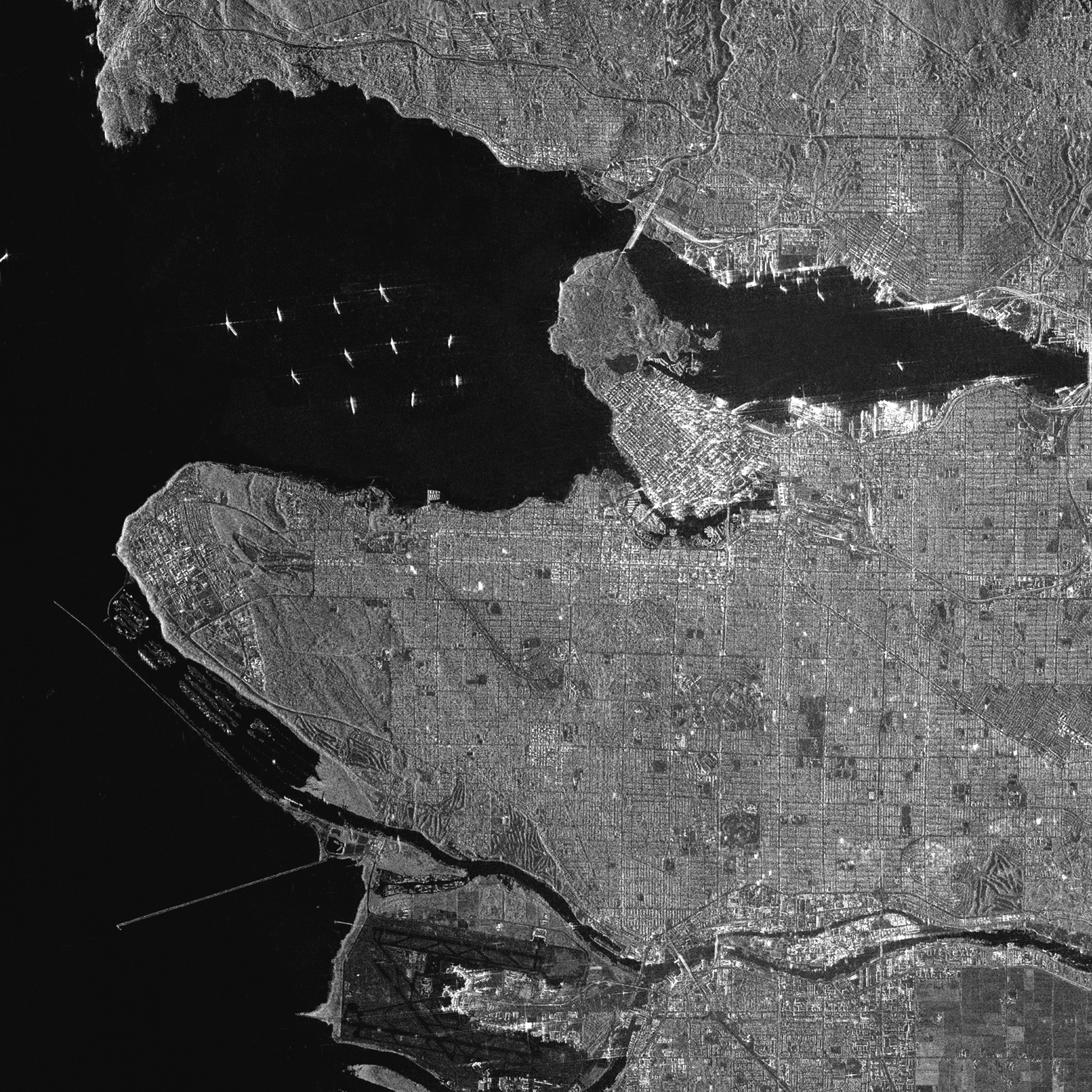 RADARSAT-2 image of Vancouver, British Columbia, courtesy of MacDonald, Dettwiler and Associates