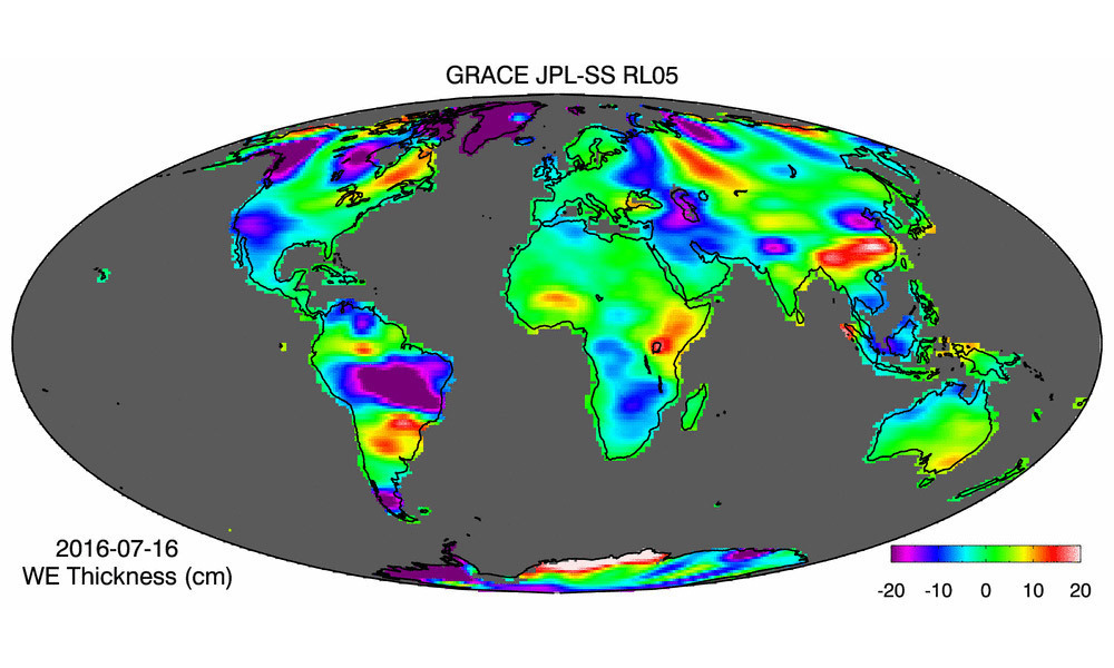 Water storage anomalies in July 2017 observed by GRACE satellites